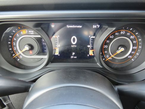 New 2025 Jeep Wrangler Unlimited Rubicon w/ XTREMEE 35" Tire Package image 24