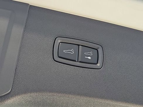 New 2026 Porsche Cayenne AWD/4WD image 18