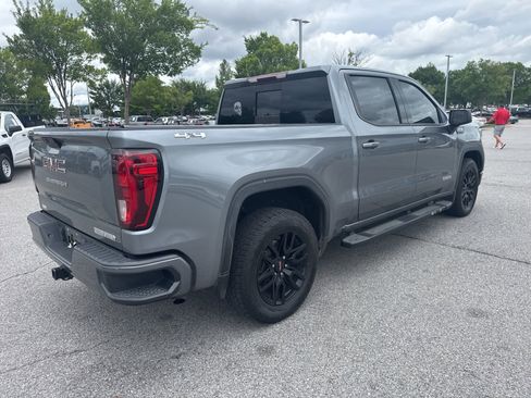 Used 2020 GMC Sierra 1500 Elevation w/ Elevation Value Package AWD/4WD image 5