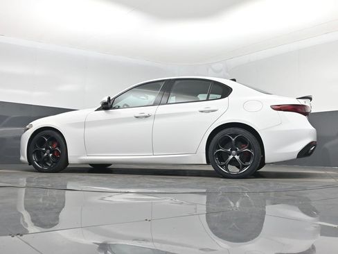 Used 2018 Alfa Romeo Giulia Ti Sport w/ Quick Order Package 22S Sport image 49