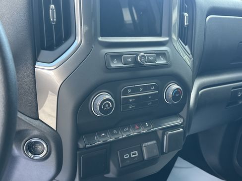 Used 2025 Chevrolet Silverado 1500 Custom w/ Turbomax Blackout Package image 30