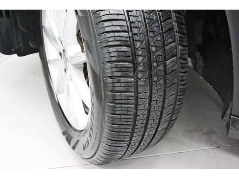 Used 2024 Mercedes-Benz GLE 350 4MATIC image 34