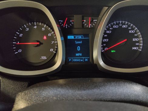 Used 2016 Chevrolet Equinox LT w/ Convenience Package AWD/4WD image 23