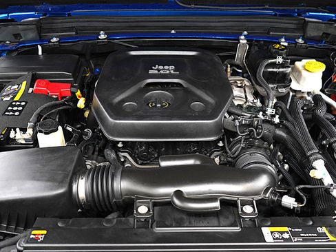 Used 2022 Jeep Wrangler Unlimited Rubicon 4xe w/ Cold Weather Group image 31