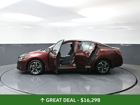 Used 2024 Nissan Sentra SV image 57