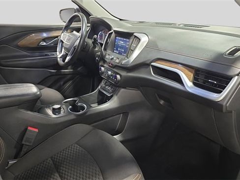 Used 2020 GMC Terrain SLE w/ Driver Convenience Package image 16