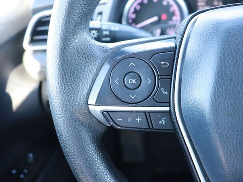 Used 2023 Toyota Camry LE image 17