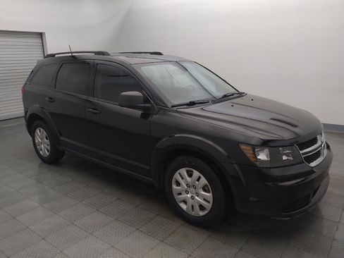 Used 2020 Dodge Journey SE FWD image 11