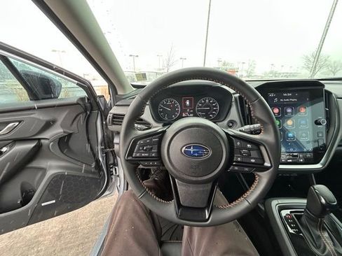 Used 2024 Subaru Crosstrek 2.5i Limited w/ Crosstrek Mirror Package image 14