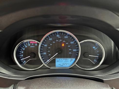 Used 2016 Toyota Corolla LE image 24