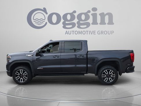 Certified 2025 GMC Sierra 1500 AT4 w/ Technology Package AWD/4WD image 2