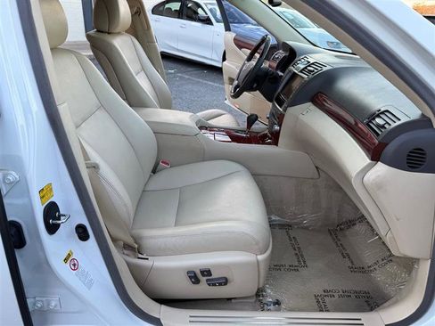 Used 2012 Lexus LS 460 image 11