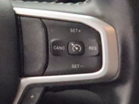 Used 2022 RAM 1500 Big Horn AWD/4WD image 23