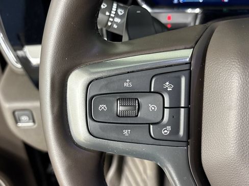Used 2025 Chevrolet Silverado 1500 LTZ w/ LTZ Premium Package AWD/4WD image 14