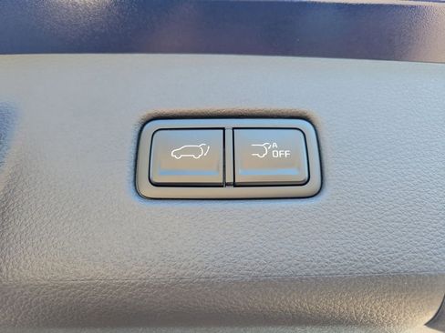 New 2026 Kia Carnival EX image 15