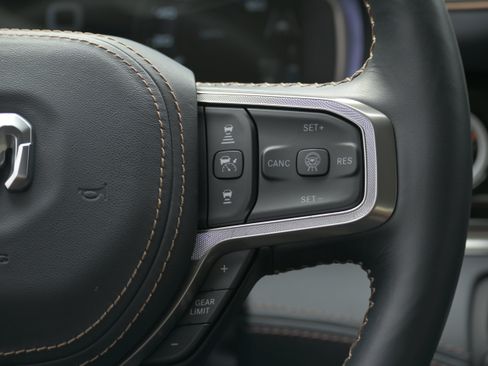 Used 2025 RAM 1500 Tungsten AWD/4WD image 20