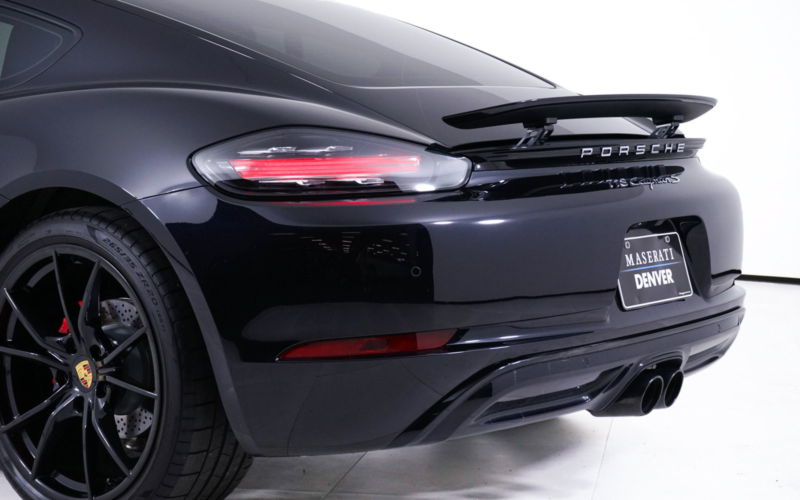 Used 2025 Porsche 718 Cayman S RWD image 15