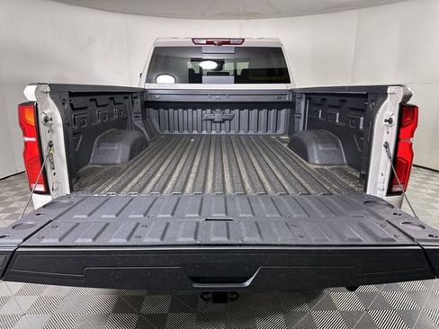 New 2026 Chevrolet Silverado 2500 ZR2 AWD/4WD image 27