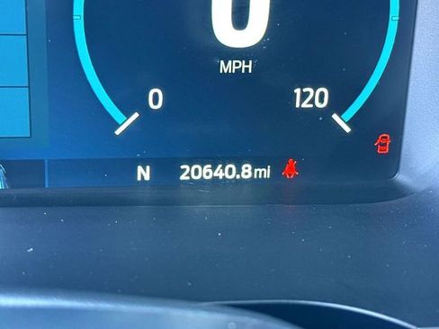 Used 2022 Ford F150 Lariat image 14