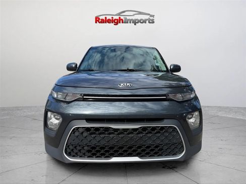 Used 2021 Kia Soul S FWD image 2