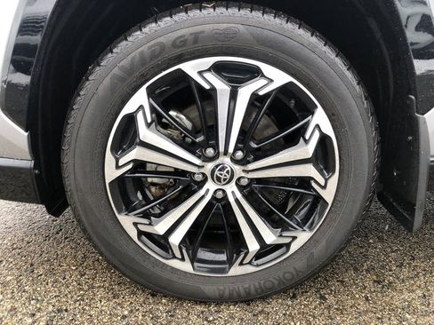 Used 2023 Toyota RAV4 XSE w/ Weather Package image 9