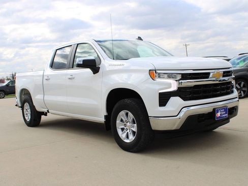 Used 2025 Chevrolet Silverado 1500 LT w/ Work Truck Package AWD/4WD image 3