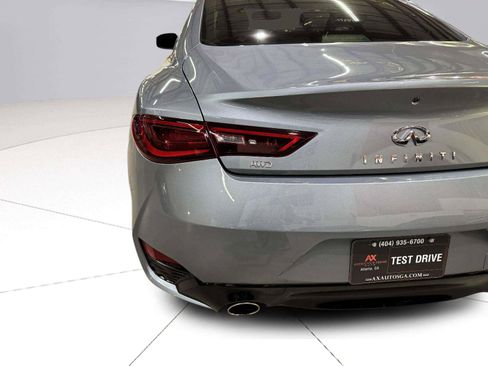 Used 2017 INFINITI Q60 2.0t w/ Premium Plus Package 2.0T AWD/4WD image 13