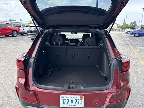 Certified 2025 Chevrolet TrailBlazer RS w/ Driver Confidence Package FWD image 21