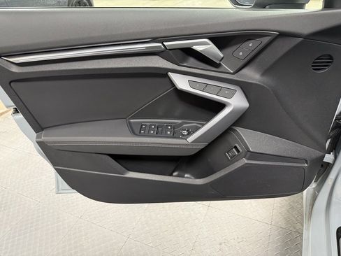 Used 2025 Audi A3 2.0T Premium w/ Convenience Package image 8