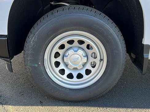 New 2026 Chevrolet Silverado 1500 W/T image 11