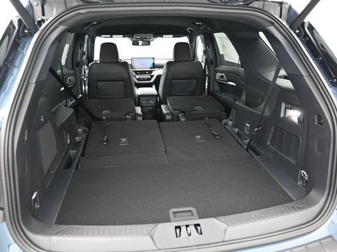 New 2026 Ford Explorer ST-Line w/ ST-Line Street Pack RWD image 23