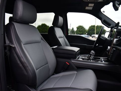 New 2025 Ford F150 Lightning Lariat image 15