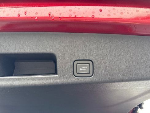 New 2026 GMC Acadia Elevation image 16