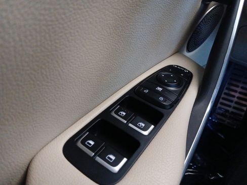 Used 2023 Kia Stinger GT-Line w/ Sun & Sound Package image 27