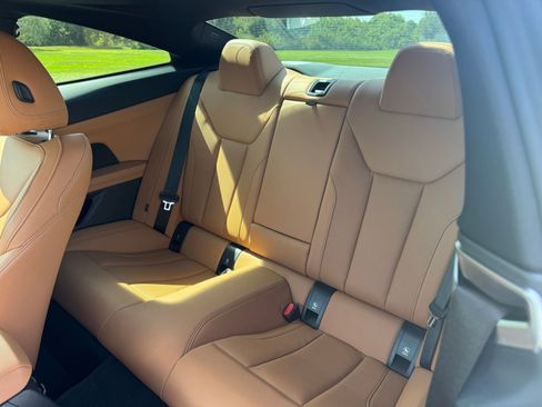 Certified 2024 BMW 430i Coupe w/ M Sport Package RWD image 9