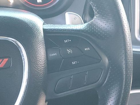 Used 2022 Dodge Challenger GT image 35