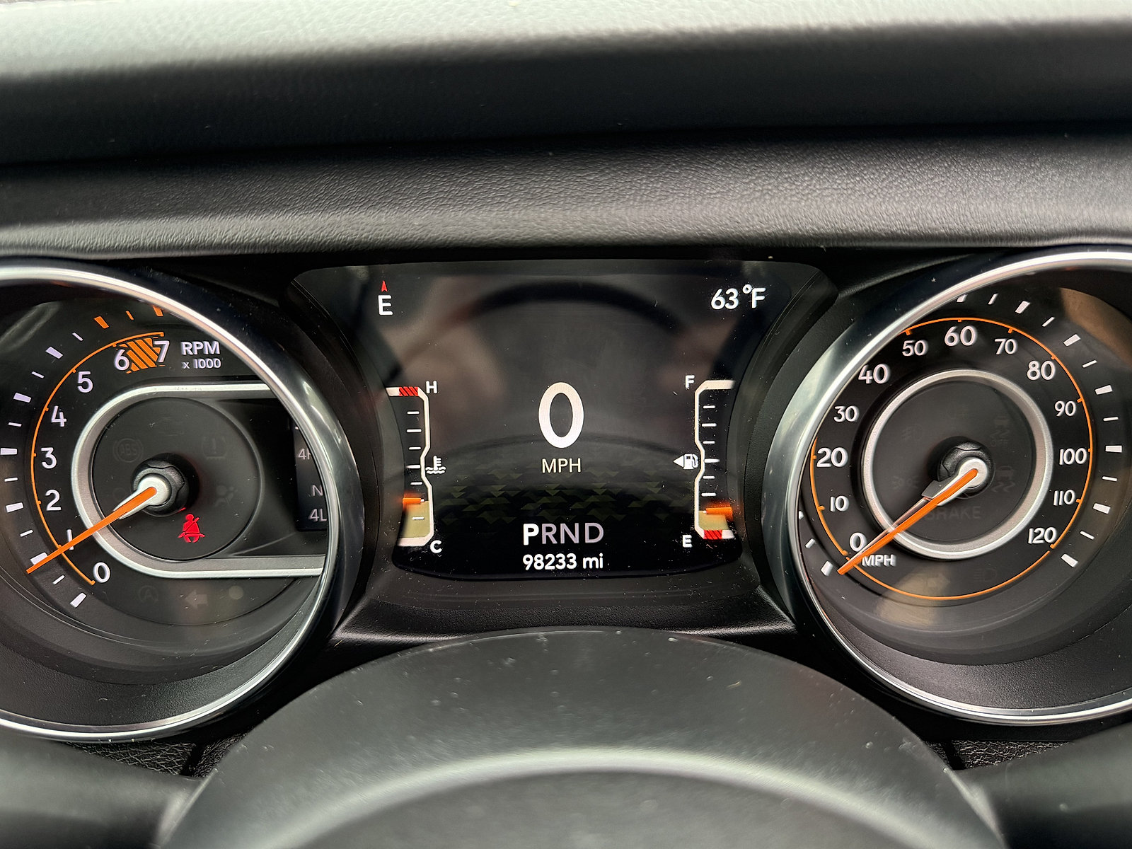 Used 2019 Jeep Wrangler Unlimited Sahara AWD/4WD image 19