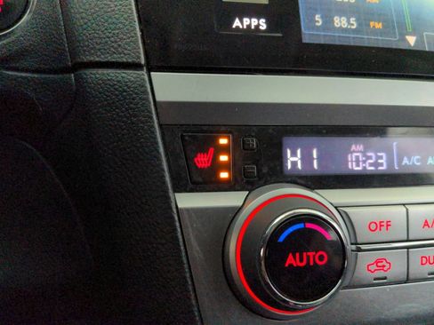 Used 2016 Subaru Outback 2.5i Limited image 23