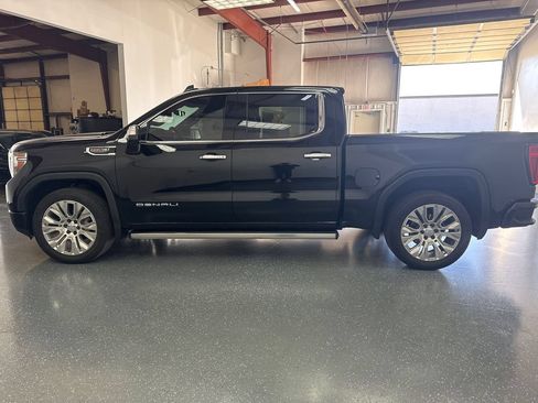 Used 2020 GMC Sierra 1500 Denali w/ Denali Ultimate Package AWD/4WD image 7