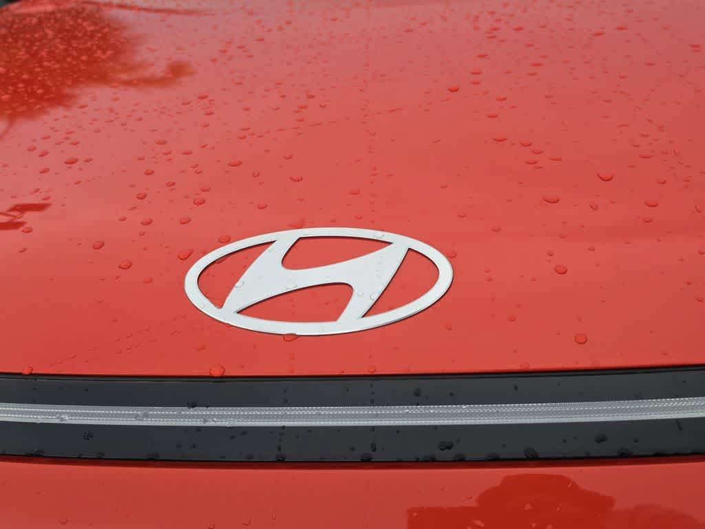 New 2027 Hyundai Kona SE FWD image 12