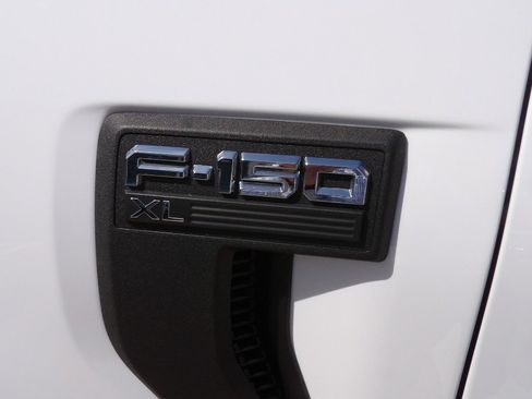 Used 2022 Ford F150 XL w/ Equipment Group 101A High image 32