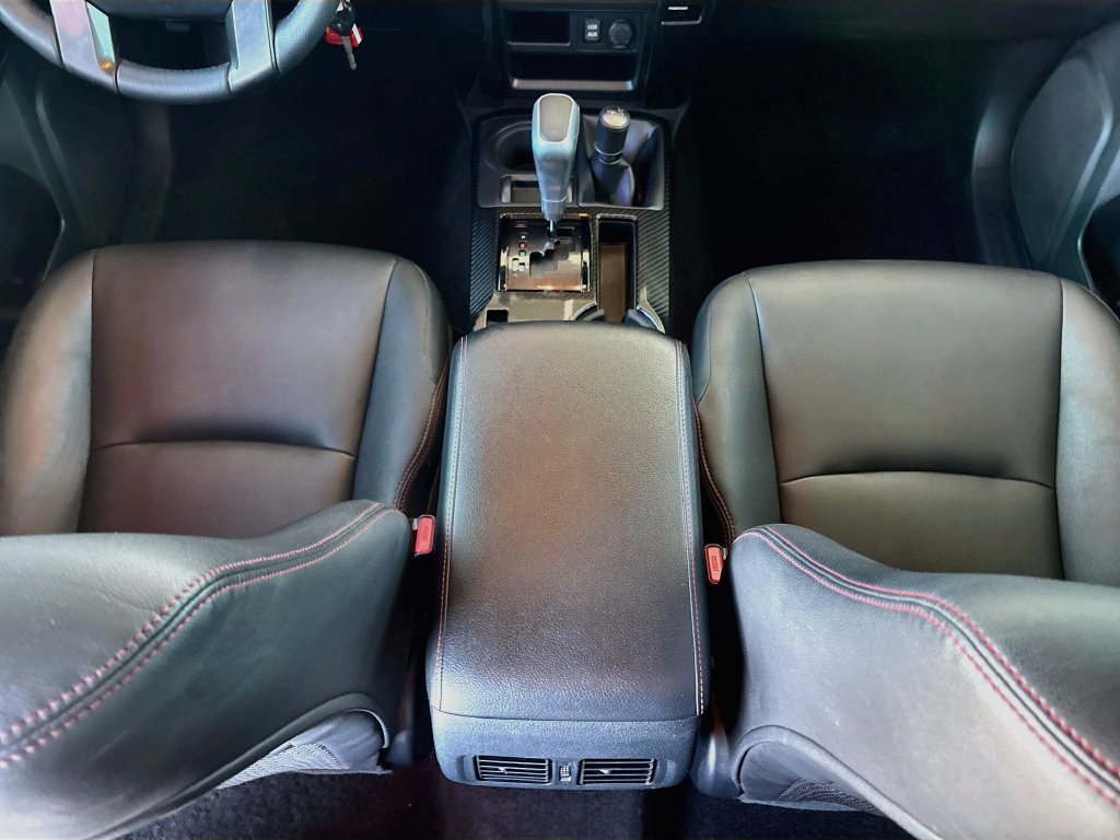 Used 2018 Toyota 4Runner TRD Off-Road Premium AWD/4WD image 16