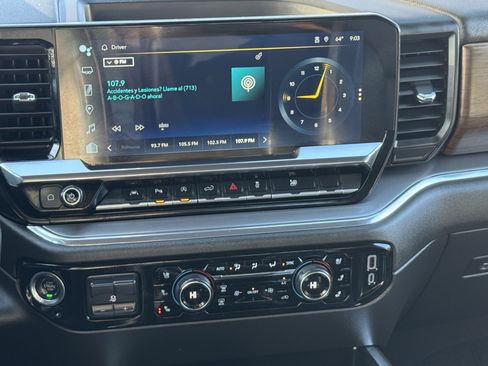 Used 2023 Chevrolet Silverado 1500 High Country w/ High Country Premium Package image 17