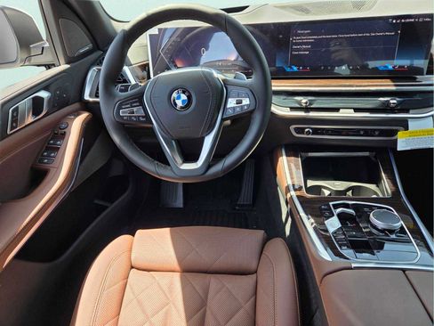 New 2026 BMW X5 xDrive40i AWD/4WD image 10