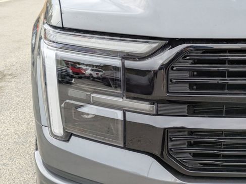 New 2025 Ford F150 Platinum w/ FX4 Off-Road Package image 10