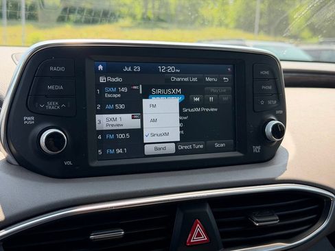 Used 2019 Hyundai Santa Fe SEL AWD/4WD image 10
