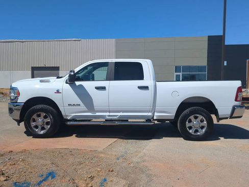 Certified 2024 RAM 2500 Big Horn AWD/4WD image 5