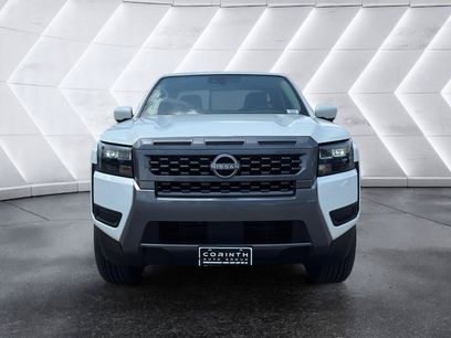 New 2026 Nissan Frontier SV w/ SV Convenience Package