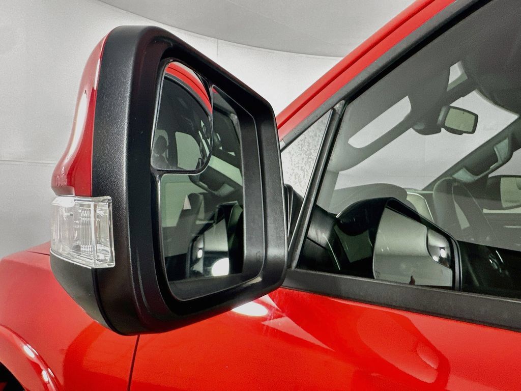 Used 2019 RAM 1500 Laramie RWD image 37