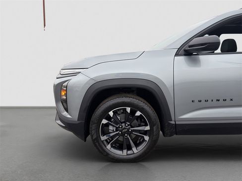 New 2026 Chevrolet Equinox RS image 22